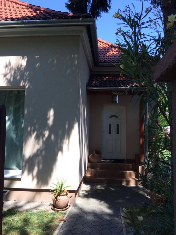 Kocsis Apartman Es Camping Mosonmagyaróvár 외부 사진